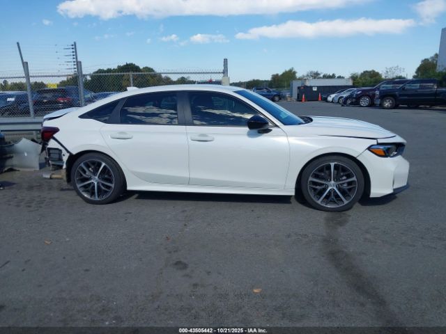 Honda Civic Sport Image 10