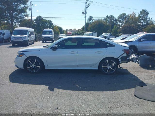 Honda Civic Sport Image 14