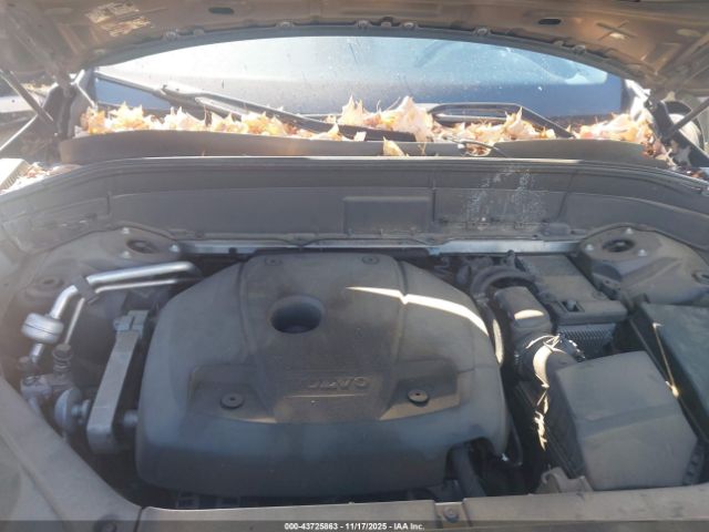 Volvo XC90 T6 Momentum Image 13