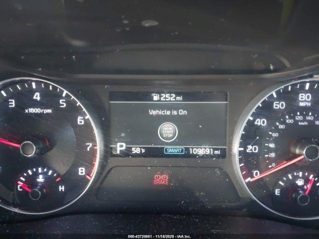 Kia Forte Gt Image 11