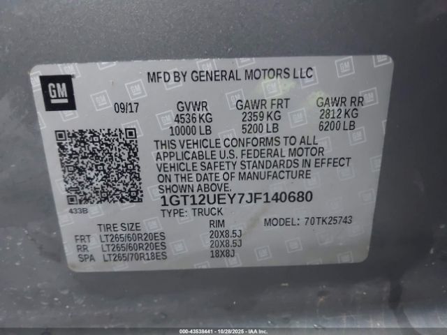 GMC Sierra 2500 Denali Image 9