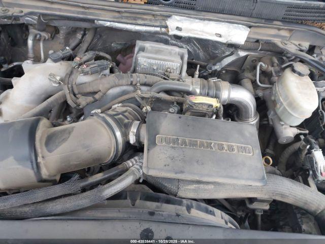 GMC Sierra 2500 Denali Image 11