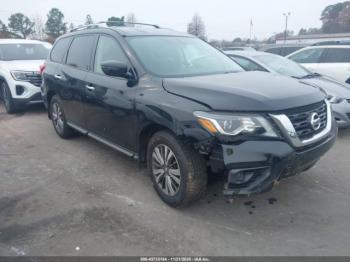  Salvage Nissan Pathfinder