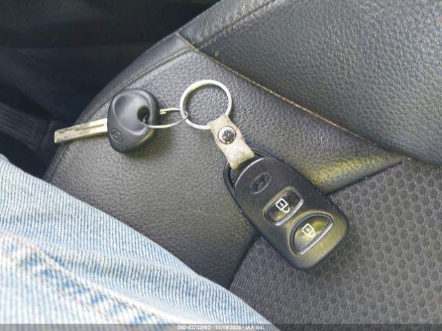 Hyundai TUCSON Gls Image 9