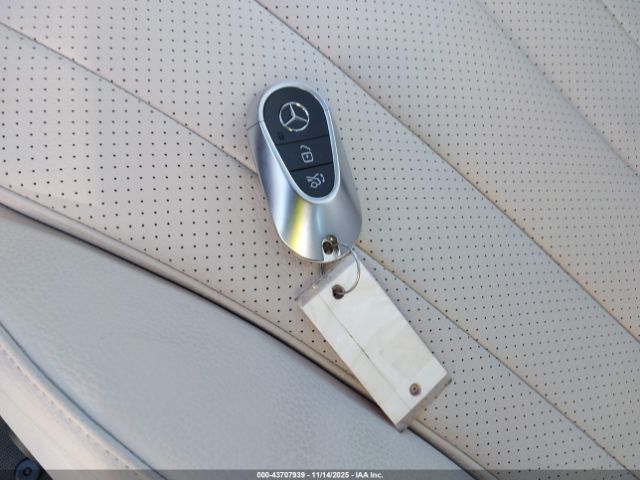 Mercedes-Benz E-Class 4matic Image 7