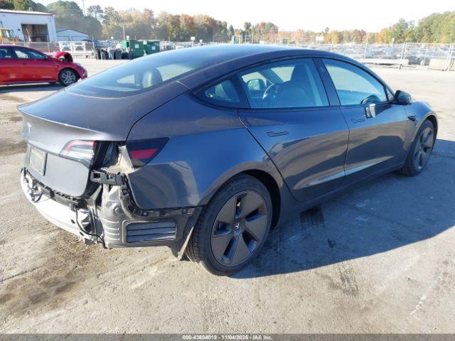 Tesla Model 3 Standard Range Plus Rear-wheel Drive Image 13