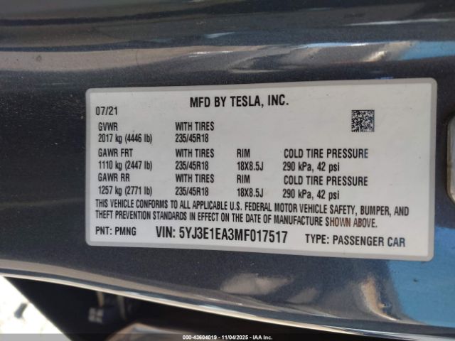 Tesla Model 3 Standard Range Plus Rear-wheel Drive Image 4
