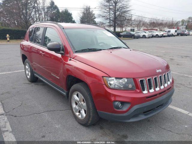  Salvage Jeep Compass