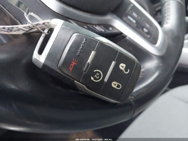 Ram 2500 Big Horn  4x4 6'4 Box Image 9