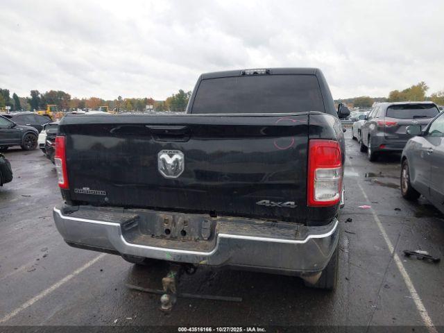 Ram 2500 Big Horn  4x4 6'4 Box Image 8