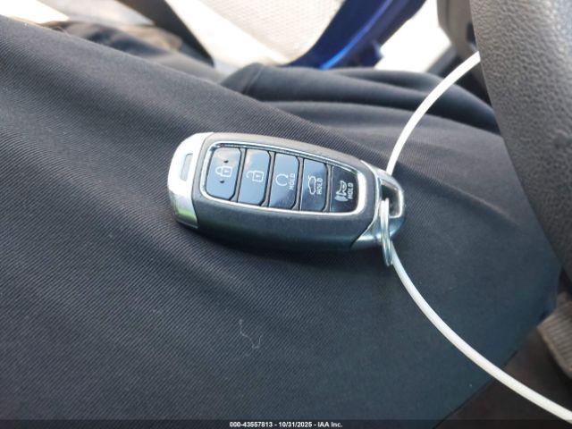 Hyundai ELANTRA Sel Image 10