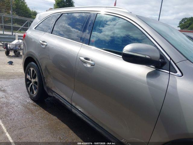 Kia Sorento 3.3l Lx Image 11