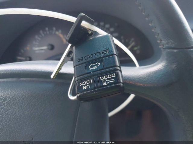 Buick Regal Custom Image 12