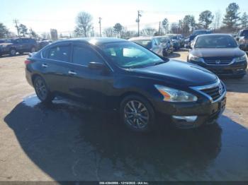  Salvage Nissan Altima