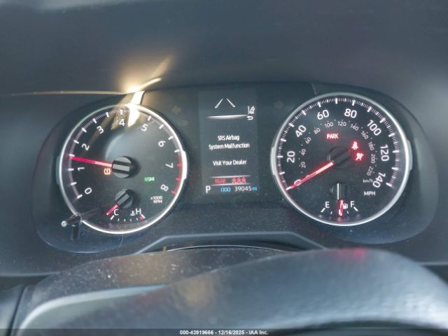 Toyota RAV4 Xle Image 10