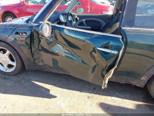 MINI Cooper Image 11