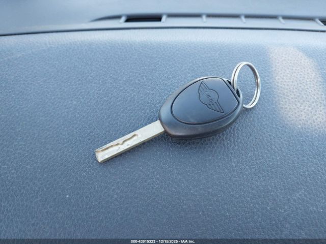 MINI Cooper Image 12