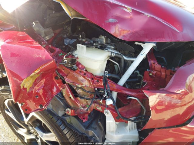 Toyota C-HR Xle Image 9