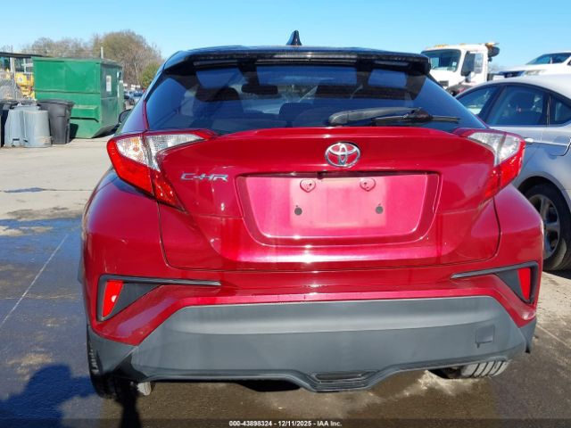 Toyota C-HR Xle Image 15