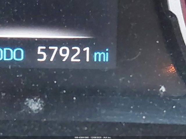 Toyota RAV4 Xle Premium Image 9