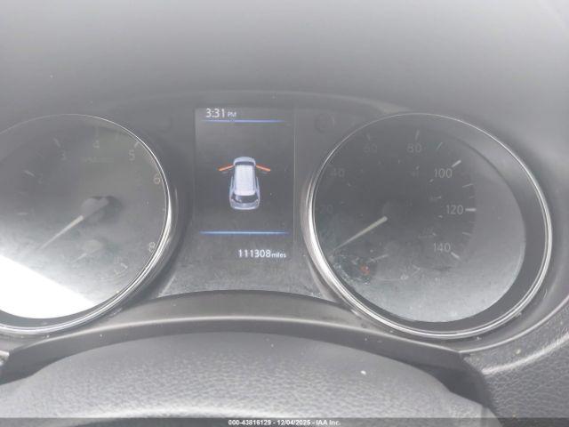 Nissan Rogue Sv Image 5