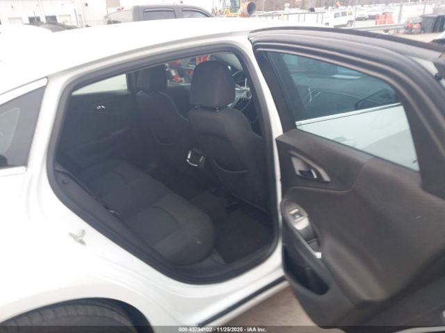 Chevrolet Malibu 1lt Image 7