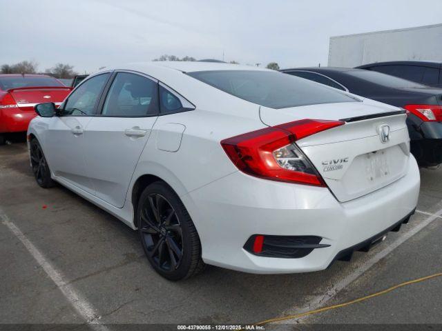 Honda Civic Sport Image 14