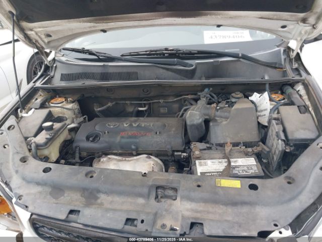 Toyota RAV4 Sport Image 16