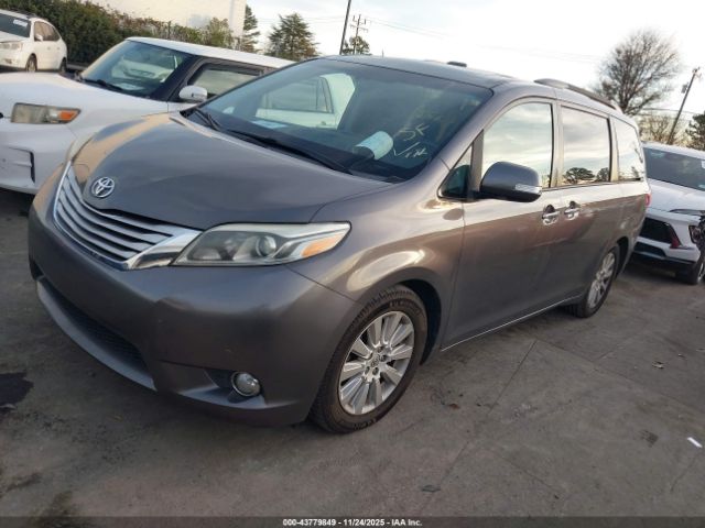 Toyota Sienna Limited Premium 7 Passenger Image 4