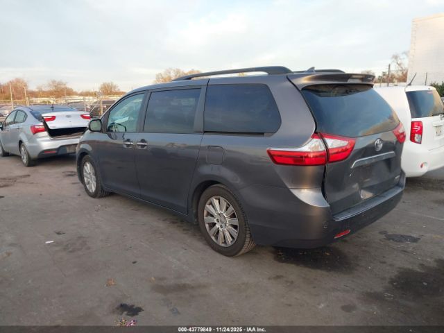 Toyota Sienna Limited Premium 7 Passenger Image 2