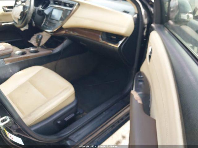 Toyota Avalon Xle Image 9