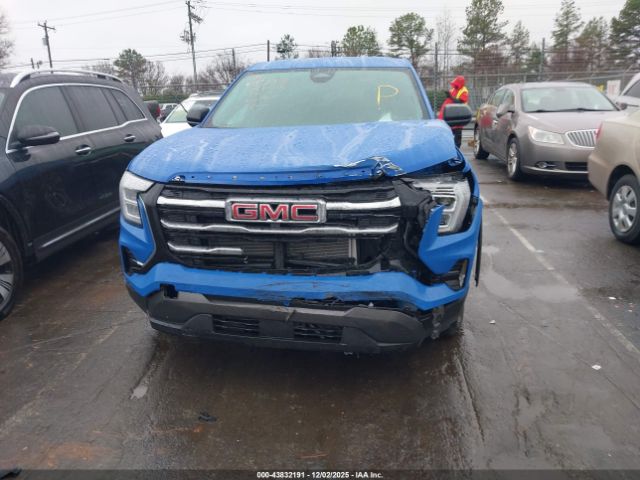 GMC Terrain Awd Elevation Image 11