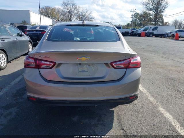 Chevrolet Malibu Fwd Lt Image 15
