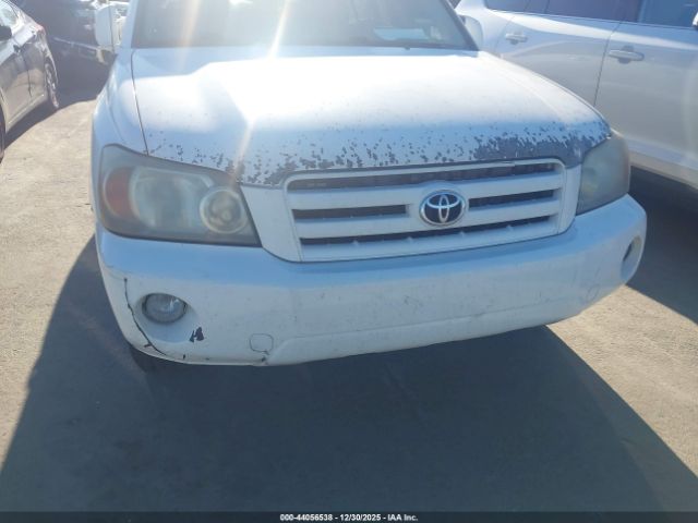 Toyota Highlander V6 Image 5