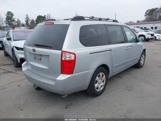 Kia Sedona Lx Image 5
