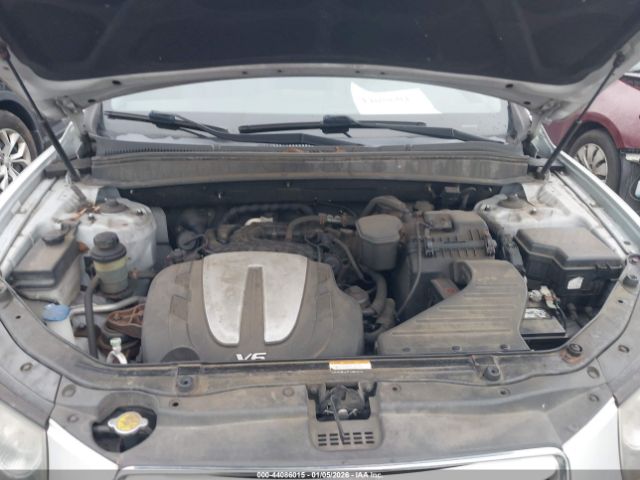 Hyundai SANTA FE Limited V6 Image 10