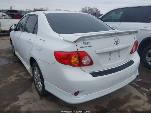 Toyota Corolla S Image 8