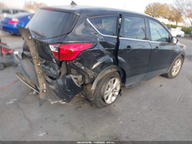 Ford Escape Se Image 4