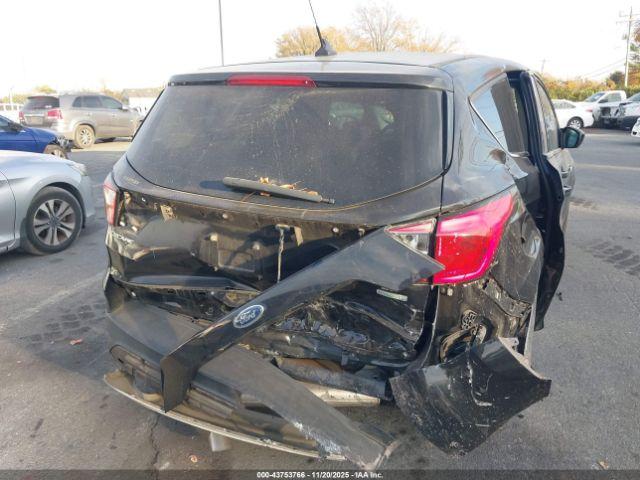 Ford Escape Se Image 6