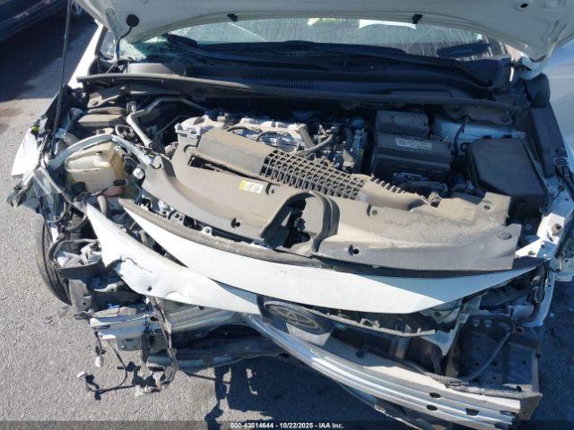 Toyota Corolla Le Image 5