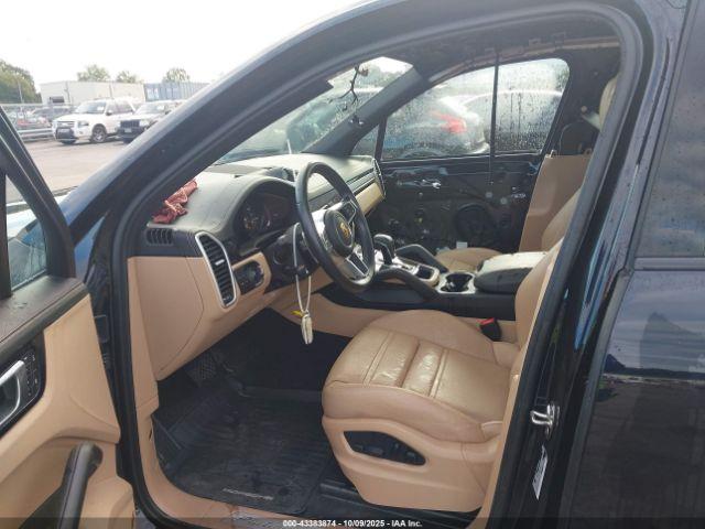 Porsche Cayenne Platinum Edition Image 4