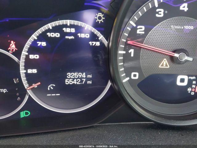 Porsche Cayenne Platinum Edition Image 2