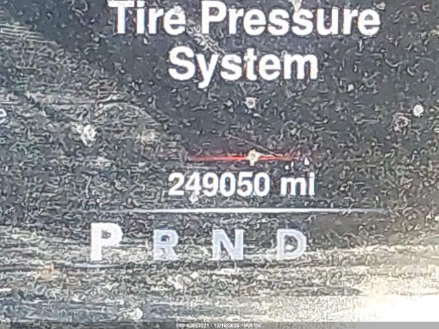 Ram 1500 Laramie Image 10