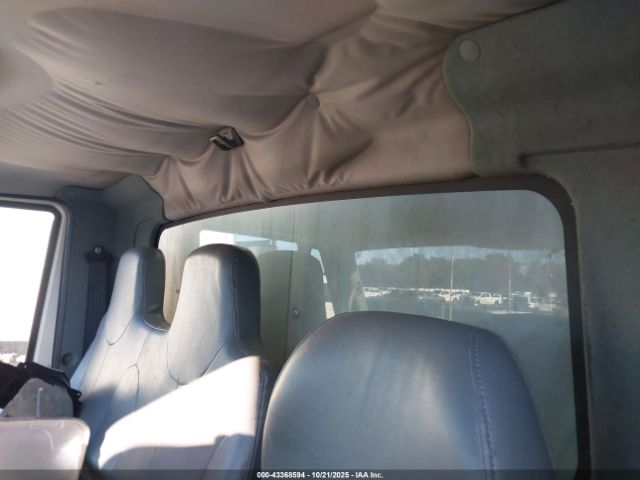 International 4000 4300 Image 14