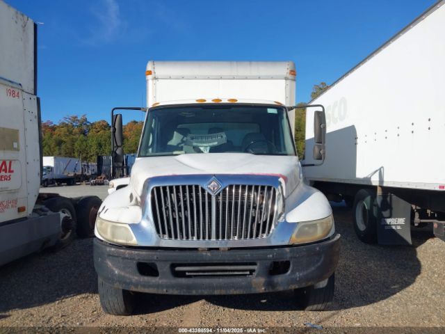 International 4000 4300 Image 5