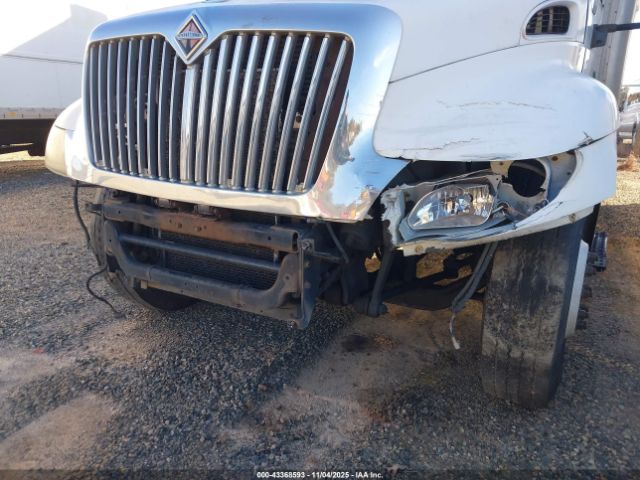 International 4000 4300 Image 8