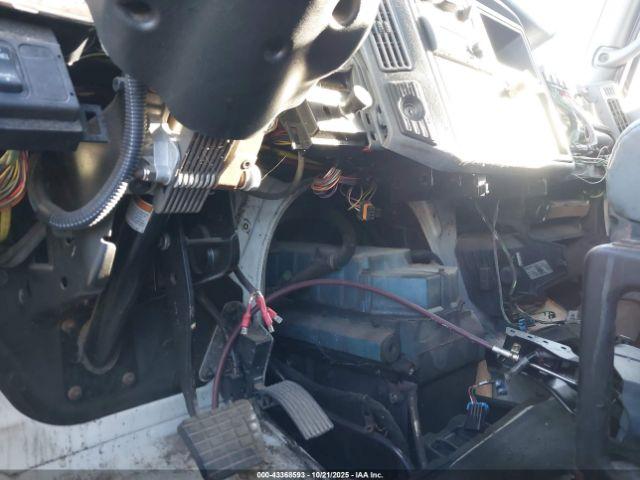 International 4000 4300 Image 7