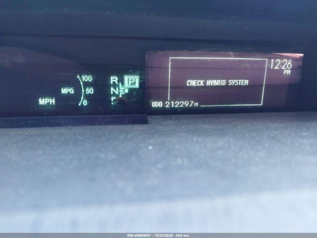 Toyota Prius Two Image 11