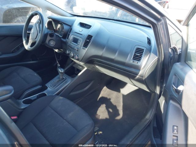 Kia Forte Lx Image 12