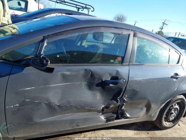 Kia Forte Lx Image 5